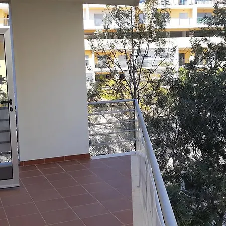 Beautiful T3 Apartament Near Marina And Beach Lejlighed